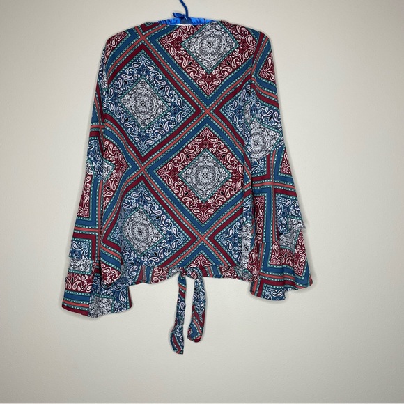 Altar'd State Blue/Multicolor Print Bohemian Blouse w/Bell Sleeves and Tie Front - Picture 7 of 8